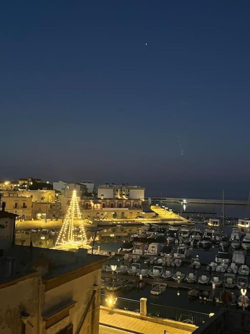 Palazzo Lamantea Boutique Rooms 比谢列 外观 照片